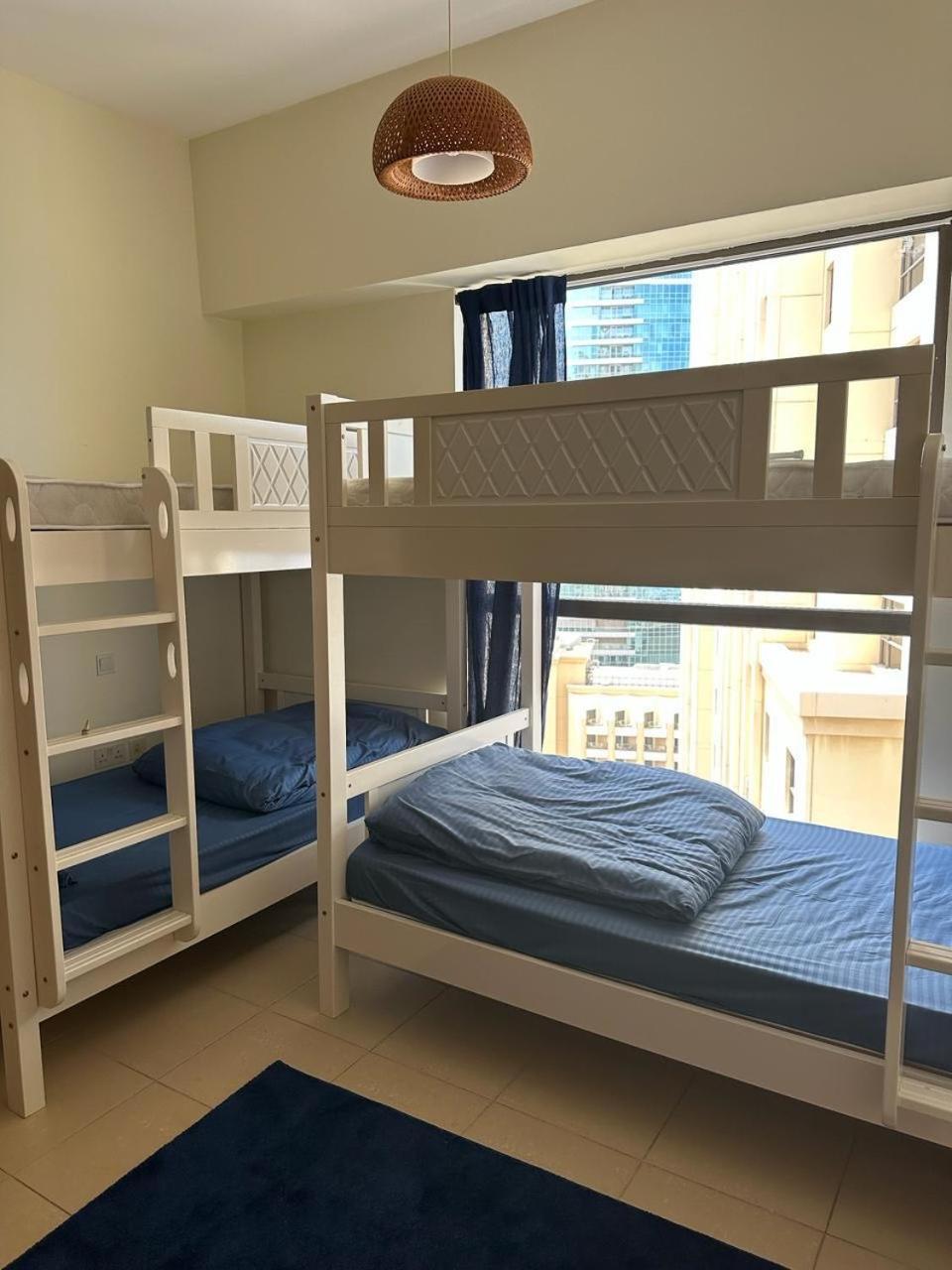 Ora Place Dubai Ostello Esterno foto